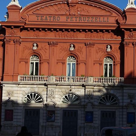 Al Teatro Rooms Μπάρι Εξωτερικό φωτογραφία