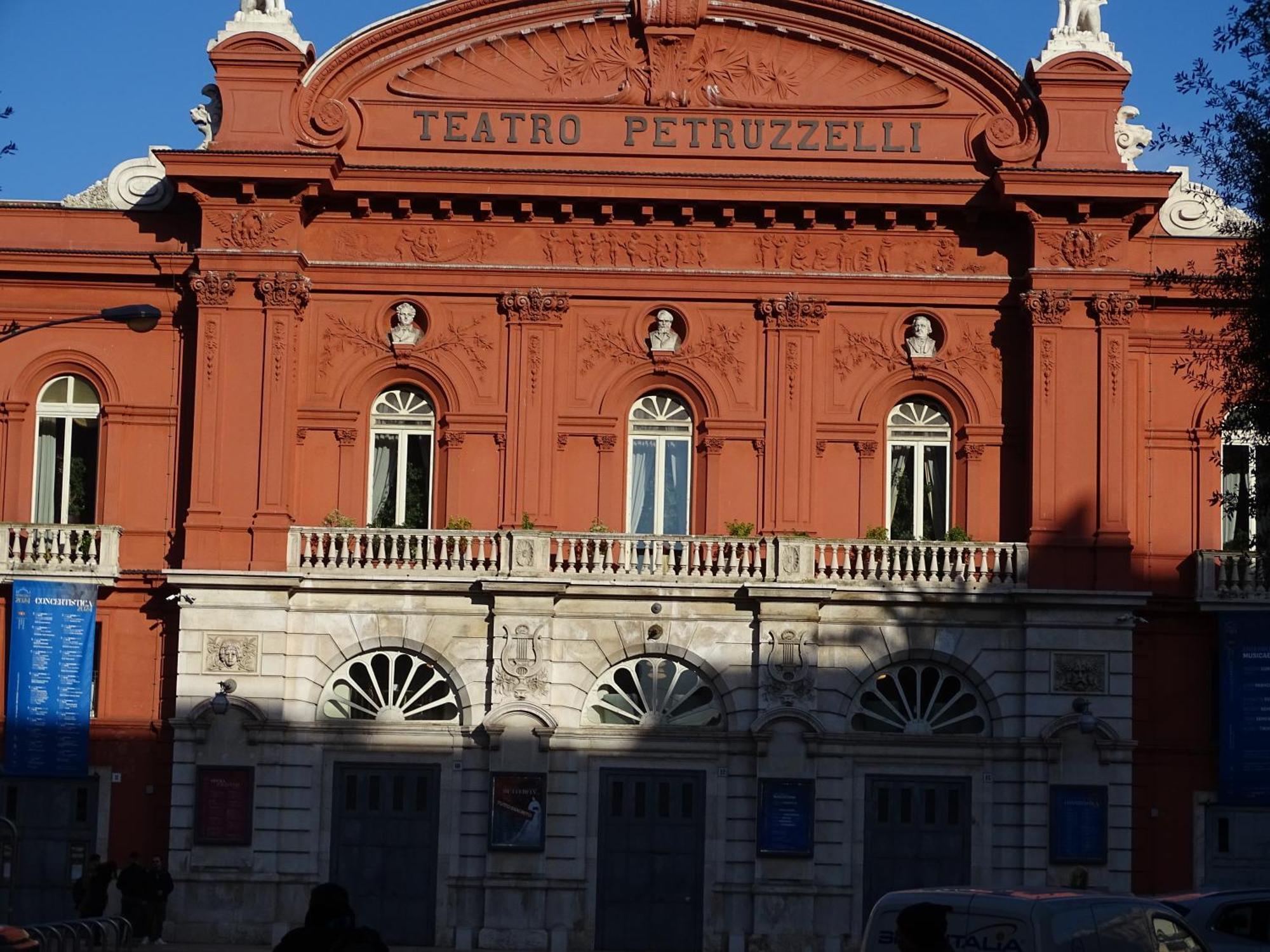 Al Teatro Rooms Μπάρι Εξωτερικό φωτογραφία