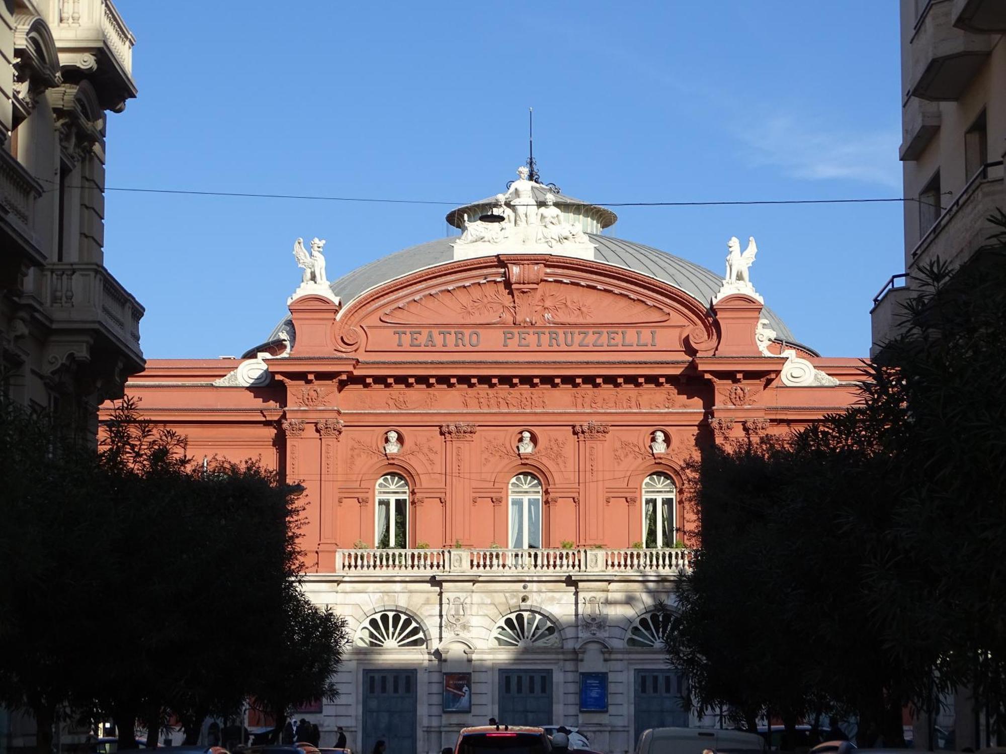 Al Teatro Rooms Μπάρι Εξωτερικό φωτογραφία
